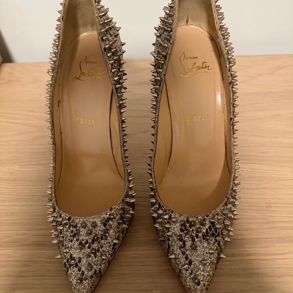 2017 limited edition Christian Louboutin - Picture 5 of 5